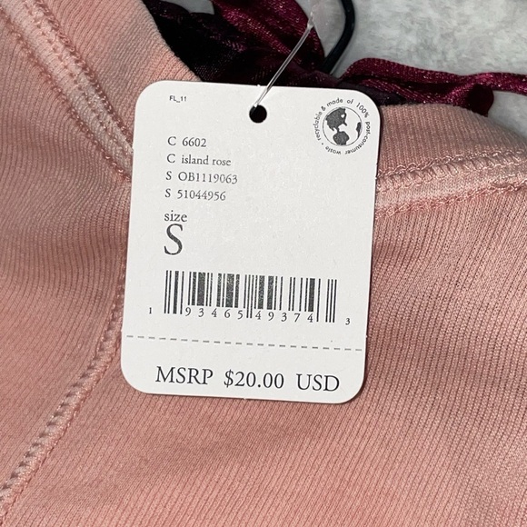 67- Free People U-Neck Tank - Picture 8 of 9